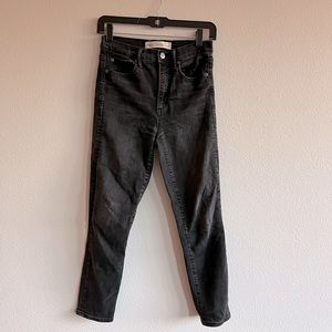 Gap True Skinny Super High Rise Crop Jeans